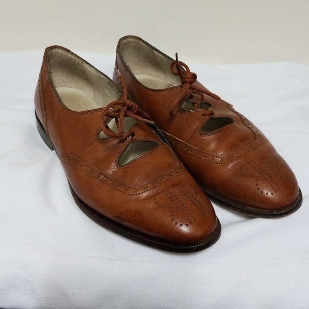 Bally-  Besano